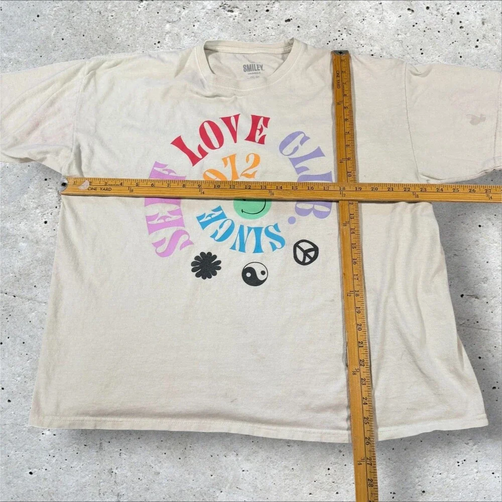 Smiley Originals Self Love Club Graphic T Shirt Womens Size OS One Size Beige